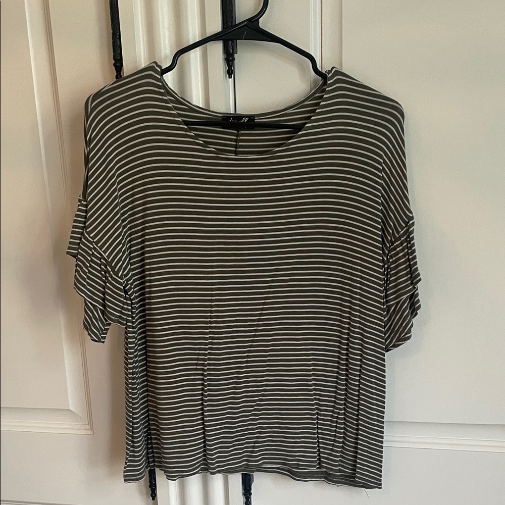 H&M Green and White Striped Short Sleeve Top